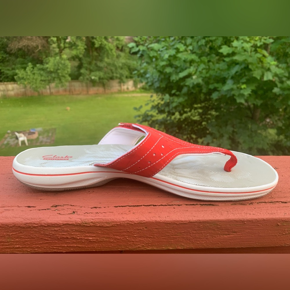 Clarks Slide Thong Sandals - Brinkley Star Size 11M NWOT
